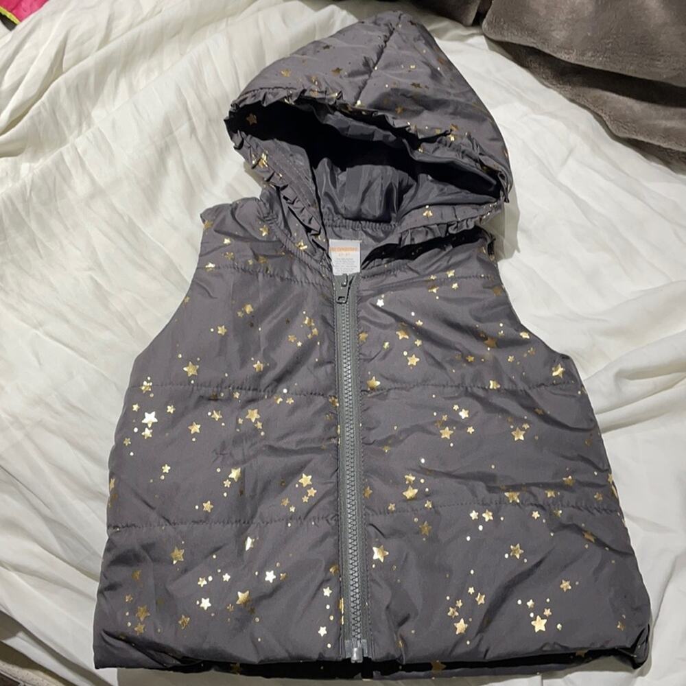 Gymboree 2-3t stone shade gold star worn once